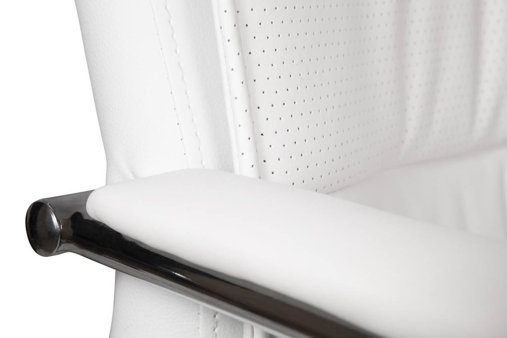 Kendal White - Detail Shot